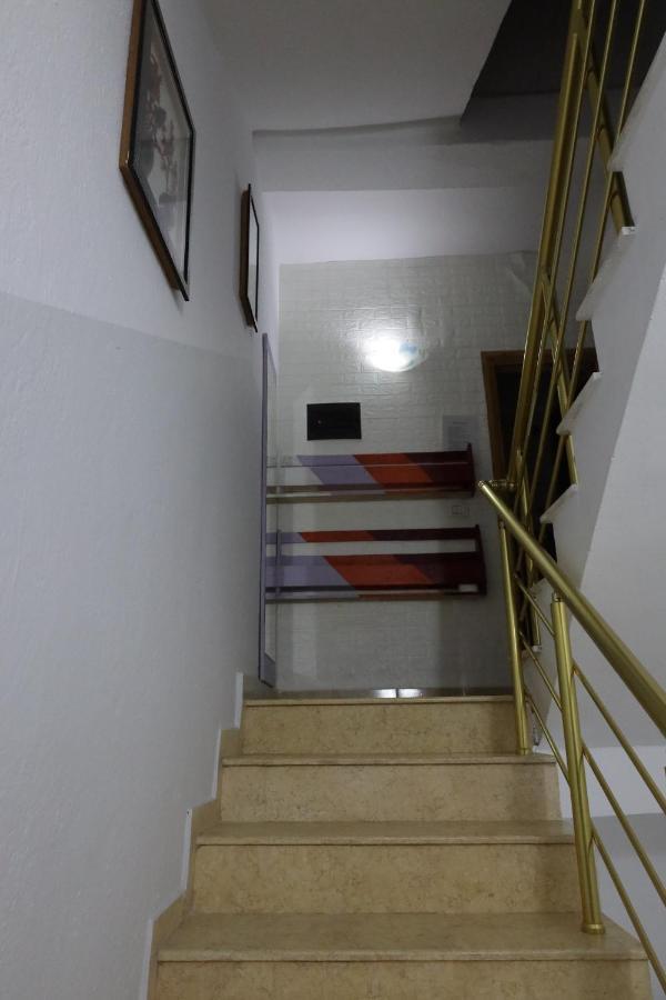 Sonche Hostel Tirana Exterior photo
